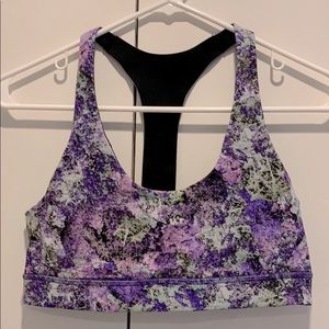 Lululemon Athletica sports bra